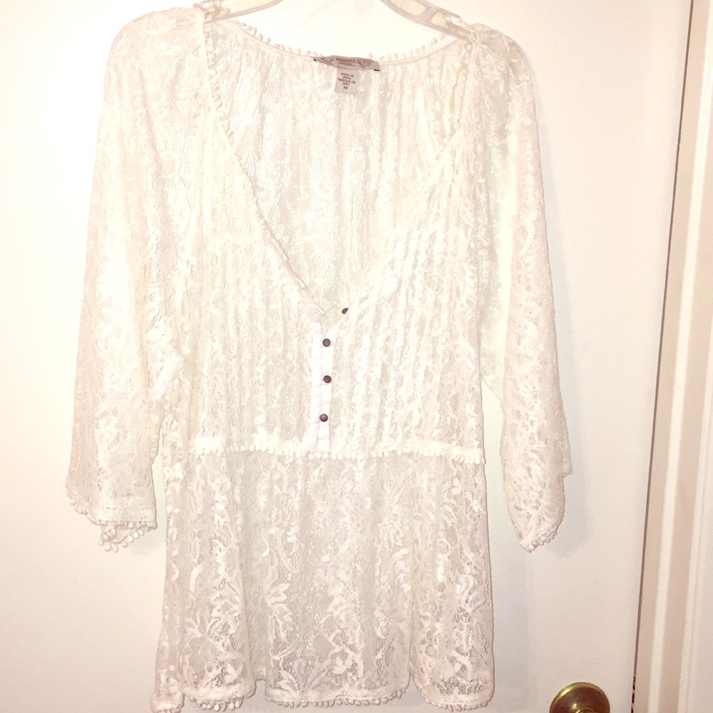 Lace off white shirt / blouse